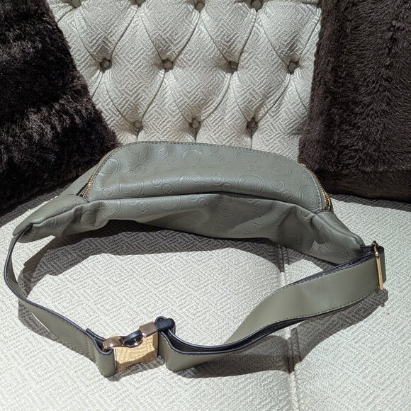 GUESS, Green/Sage, Fanny Pack, Brand New - Picture 4 of 6
